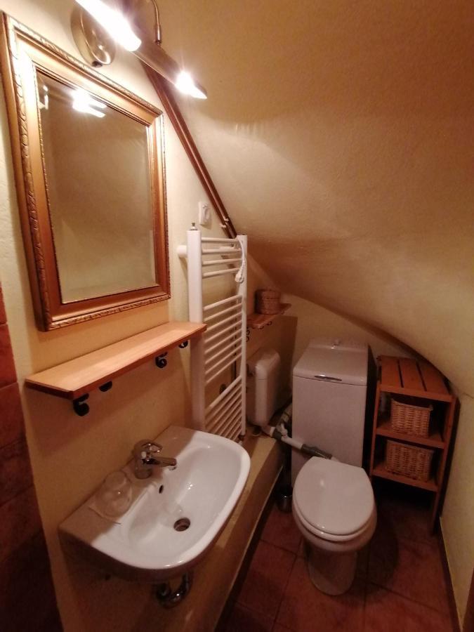 Holiday House Apartment Voukov Mlin Smarje pri Jelsah Екстериор снимка