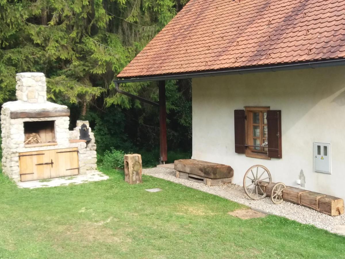 Holiday House Apartment Voukov Mlin Smarje pri Jelsah Екстериор снимка