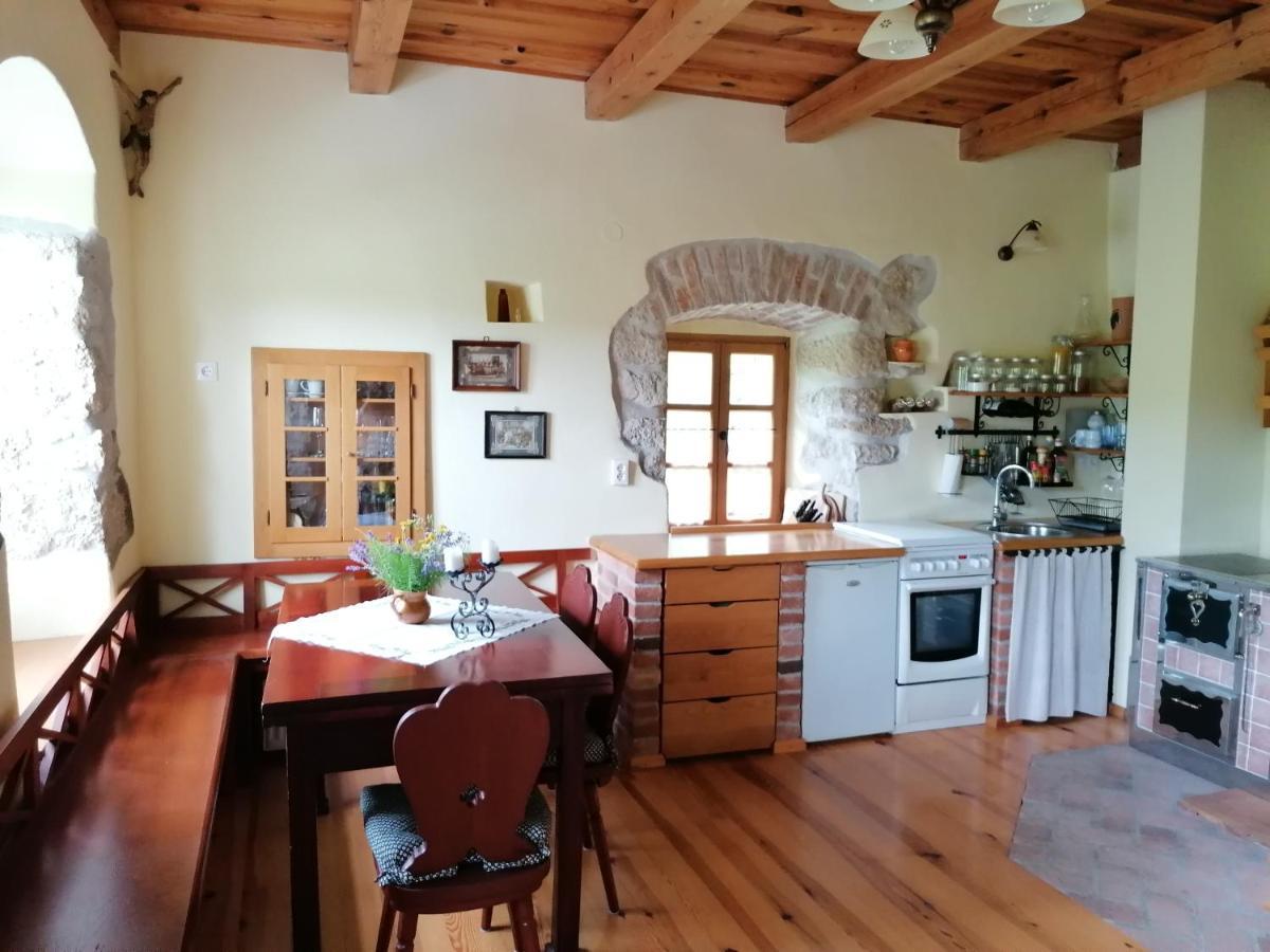 Holiday House Apartment Voukov Mlin Smarje pri Jelsah Екстериор снимка